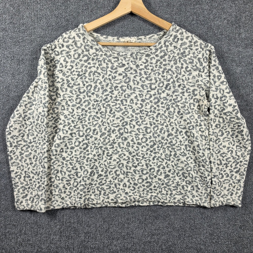 Jane and Delancey Top Womens L Grey Knit Animal Lurex Sparkle Textured Crew Neck